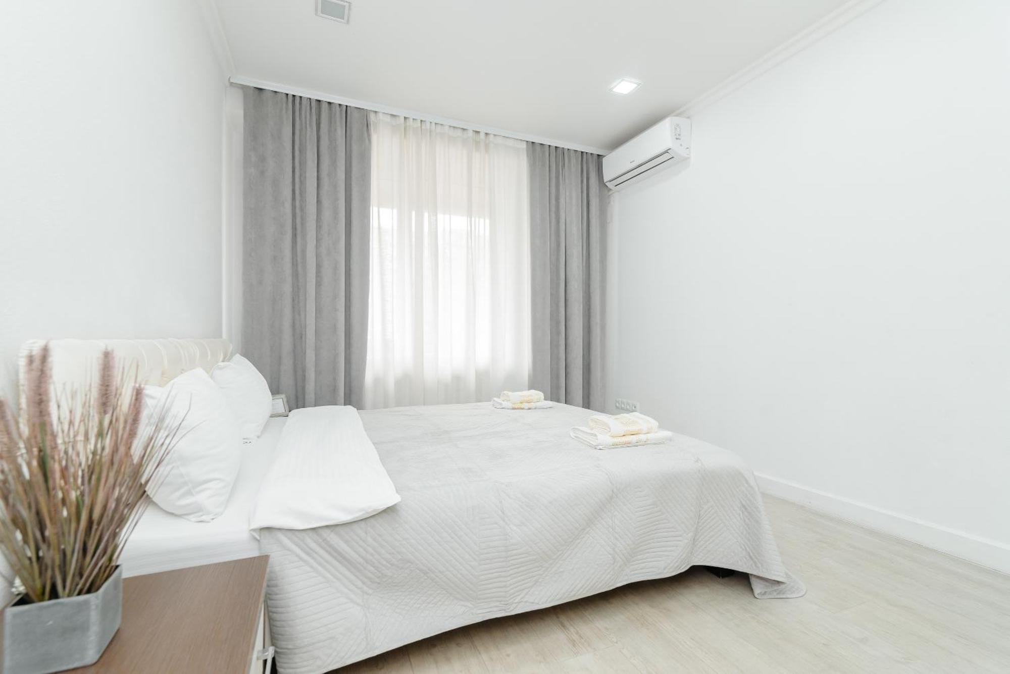 شقة Ultra Centr Chisinau Luxrent المظهر الخارجي الصورة